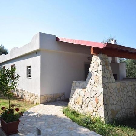 לינה וארוחת בוקר ויאסטה Borgo Cerasa מראה חיצוני תמונה